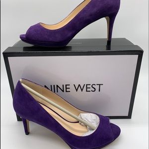 Nine West womens purple suede open toe heels size 7.5